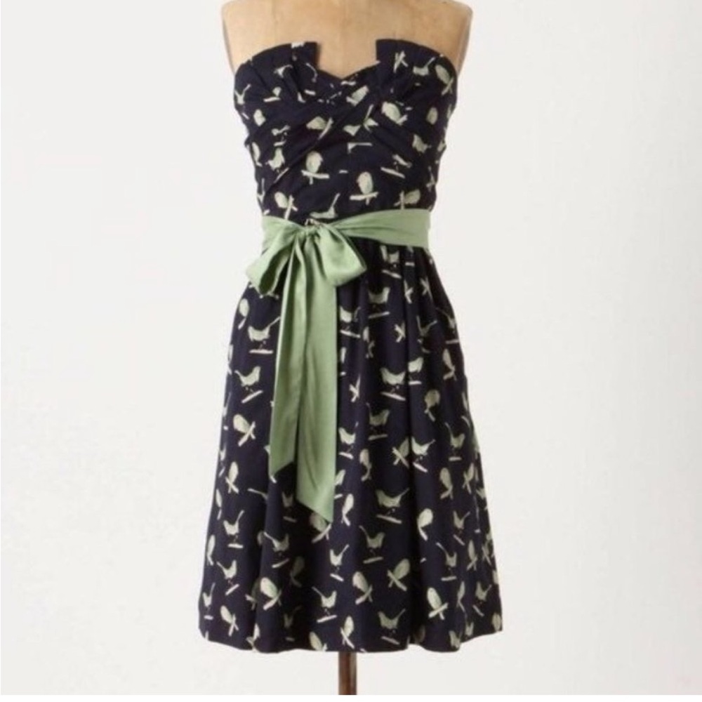 Anthropologie Porridge Sing Sweetly Navy
Blue Bird Print Strapless